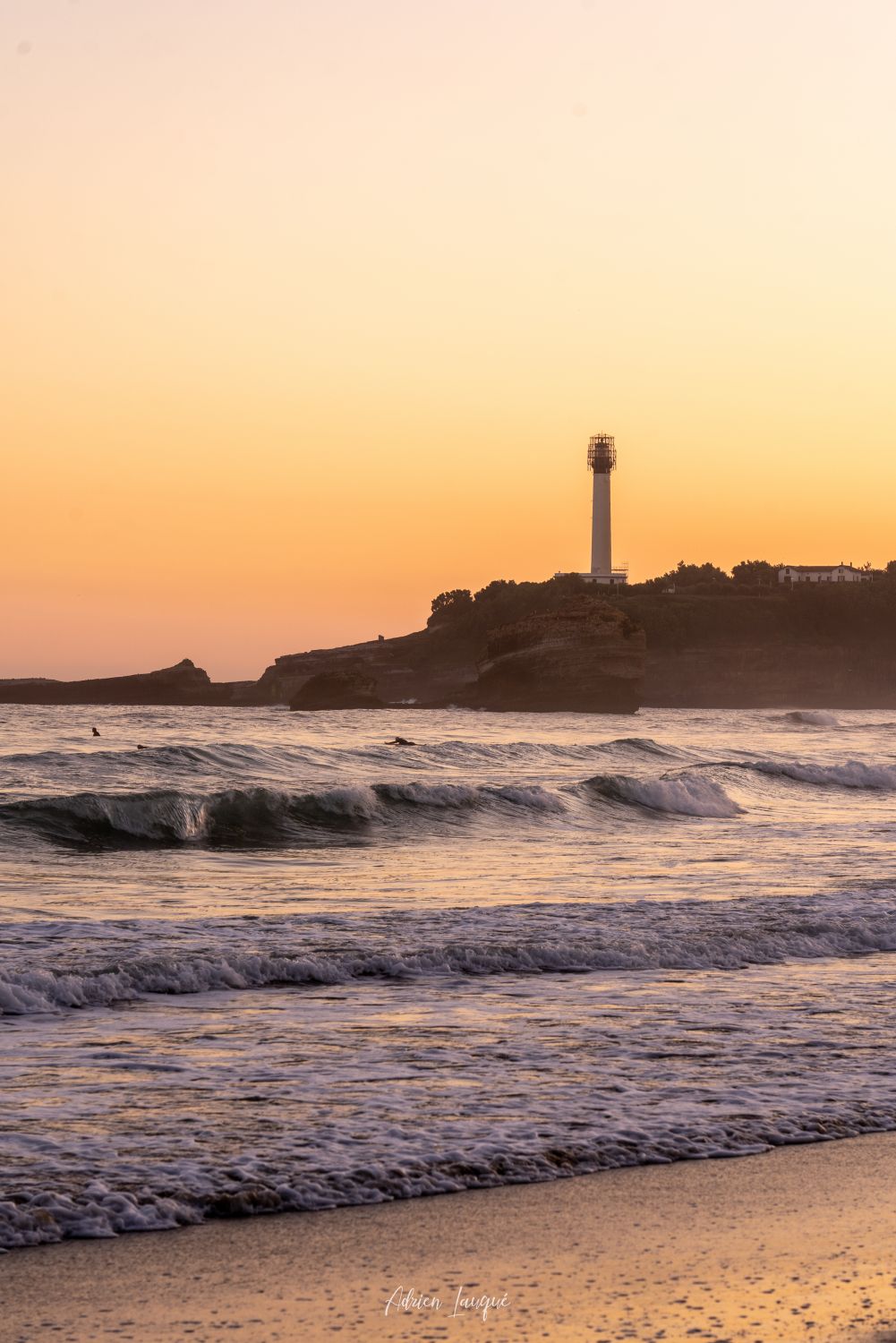 Lever de Soleil sur la grande plage de Biarritz